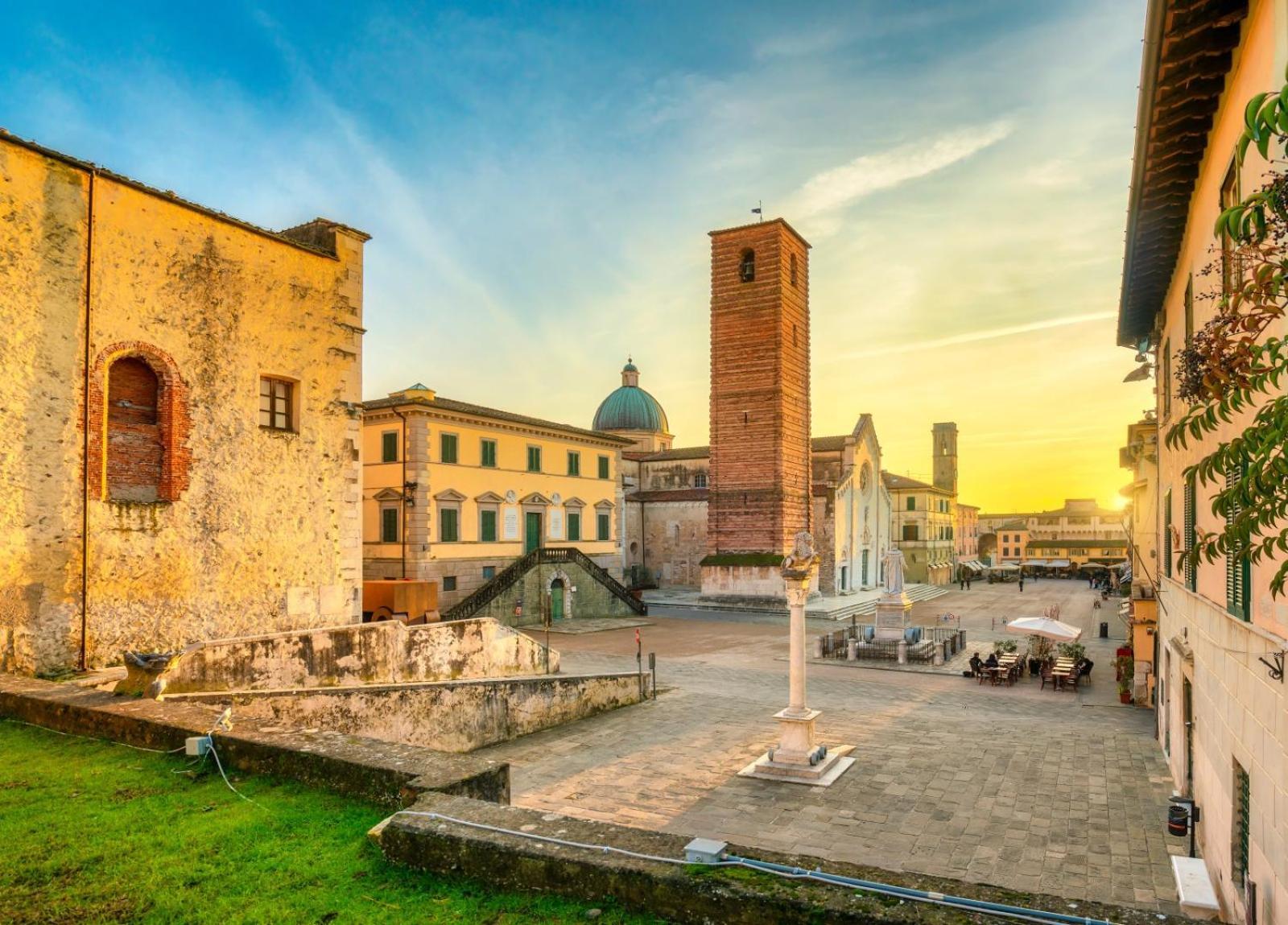 Hotel Coluccini Marina di Pietrasanta Bagian luar foto